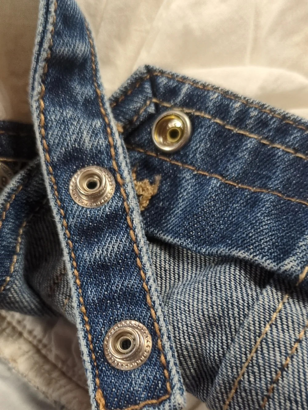 OshKosh B'Gosh Denim and Lace Overall Dress Size 9 Mos